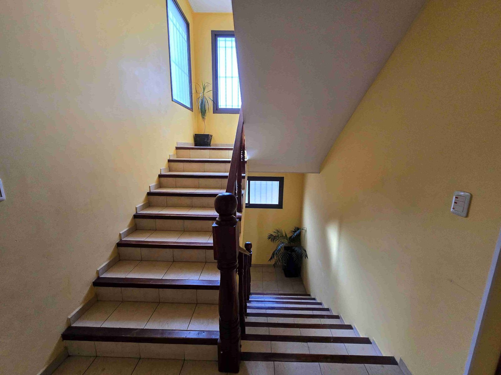EXCELENTE CASA EN VENTA EN VILLA CARLOS PAZ, BARRIO COSTA AZUL, 4Dormitorios, Vista Panorámica — foto 14