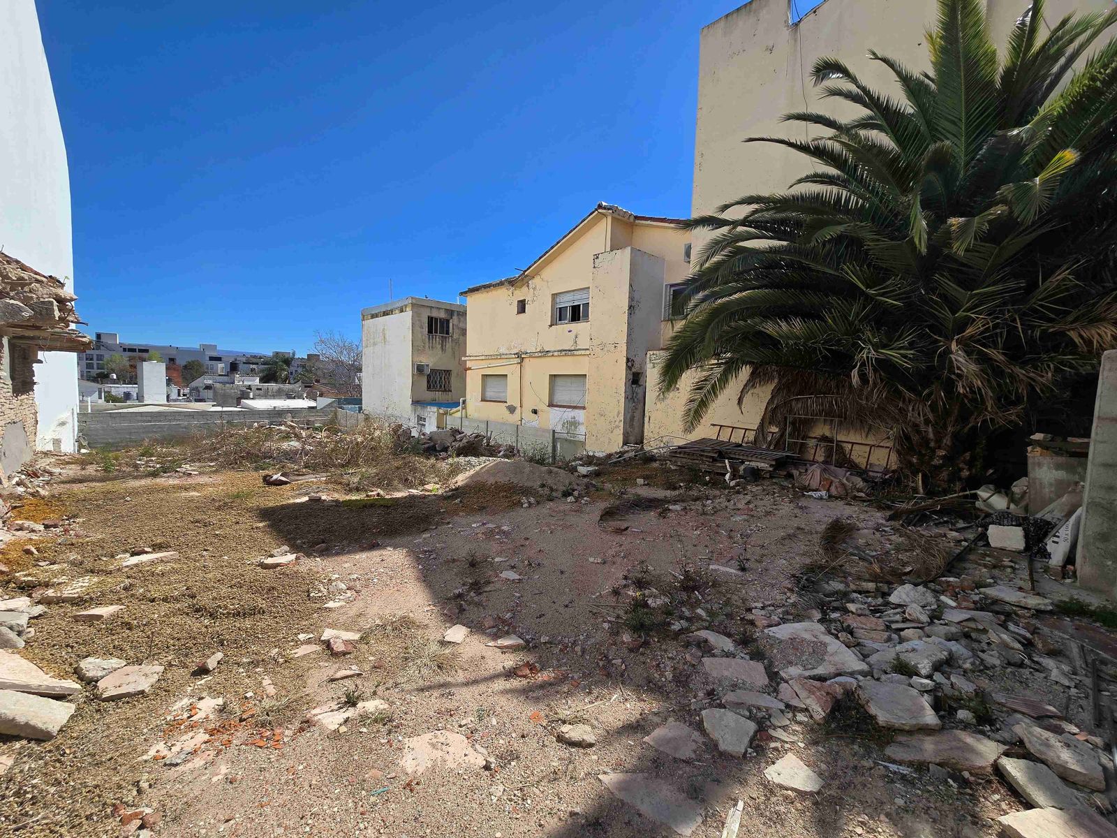 TERRENO EN VENTA EN CARLOS PAZ, CÉNTRICO, IDEAL PARA CONSTRUIR HOTEL,LOCALES, OFICINAS Y DEPTOS — foto 8