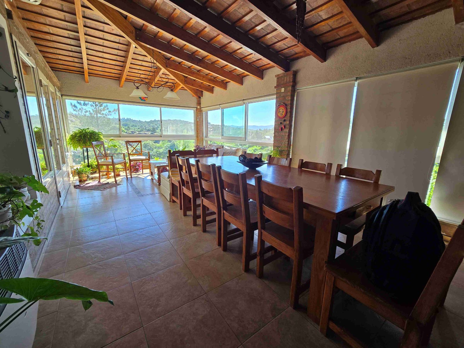 BELLÍSIMA CASA EN VENTA EN ESTANCIA VIEJA, A 2 CUADRAS DEL RIO BALNEARIO, UN LUGAR DE SIERRAS Y RIO — foto 9