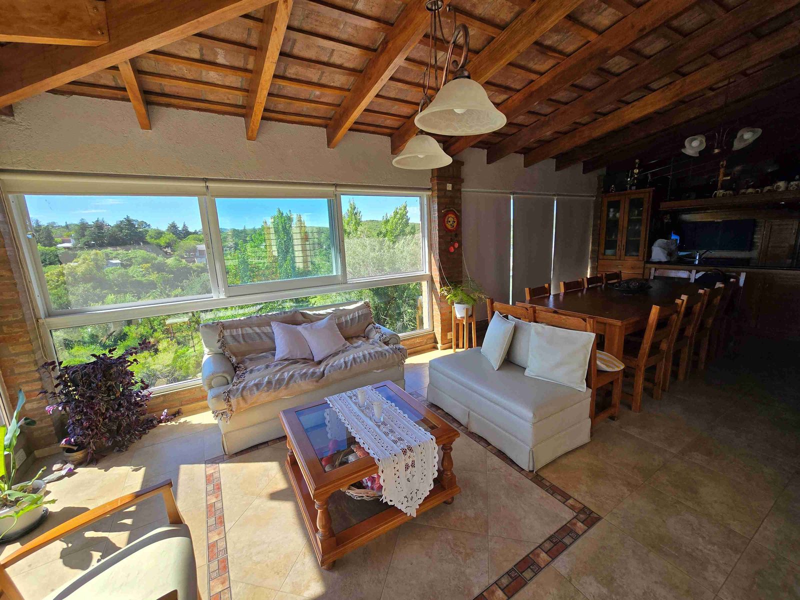 BELLÍSIMA CASA EN VENTA EN ESTANCIA VIEJA, A 2 CUADRAS DEL RIO BALNEARIO, UN LUGAR DE SIERRAS Y RIO — foto 10
