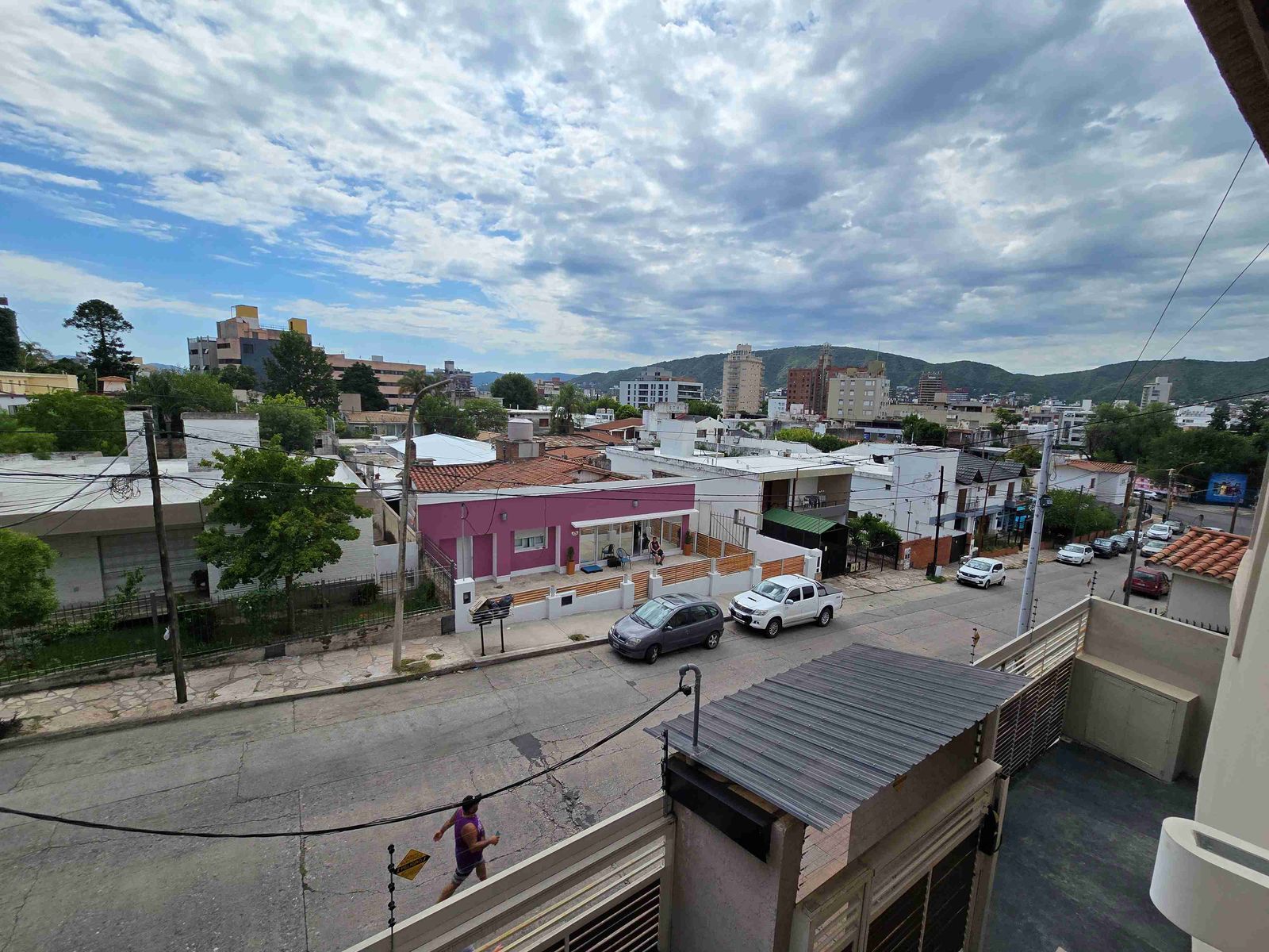 BELLO DEPARTAMENTO EN VENTA EN CARLOS PAZ, 2 DORMITORIOS, CON BALCÓN ALA CALLE. — foto 14