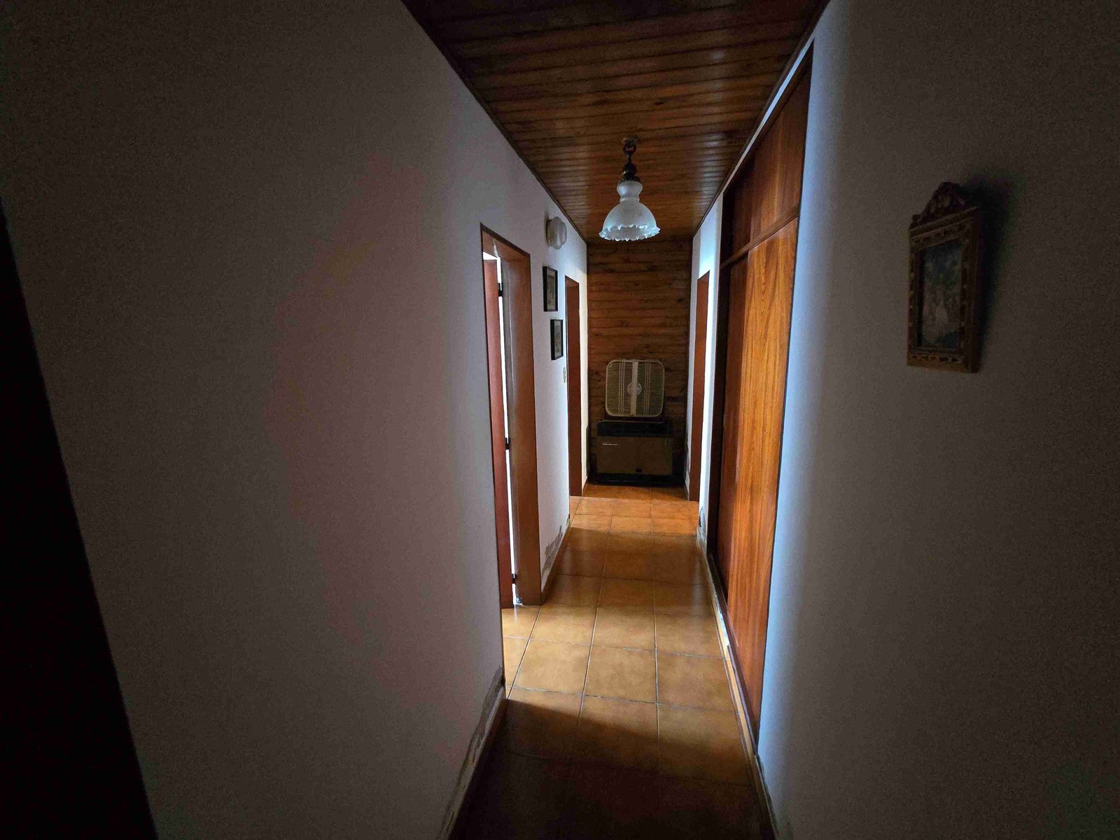 BELLA CASA EN VENTA EN CARLOS, CON PILETA, GAS NATURAL, BARRIO Miguel Muñoz — foto 12