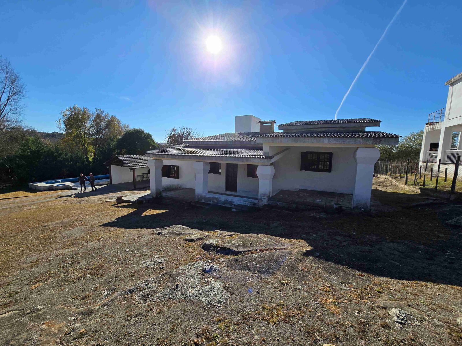 MUY LINDA CASA EN VENTA EN LA LOCALIDAD DE CABALANGO, CON 2.100 Mt2 de Terreno. Bello Entorno. Vivirla todo el año - 3