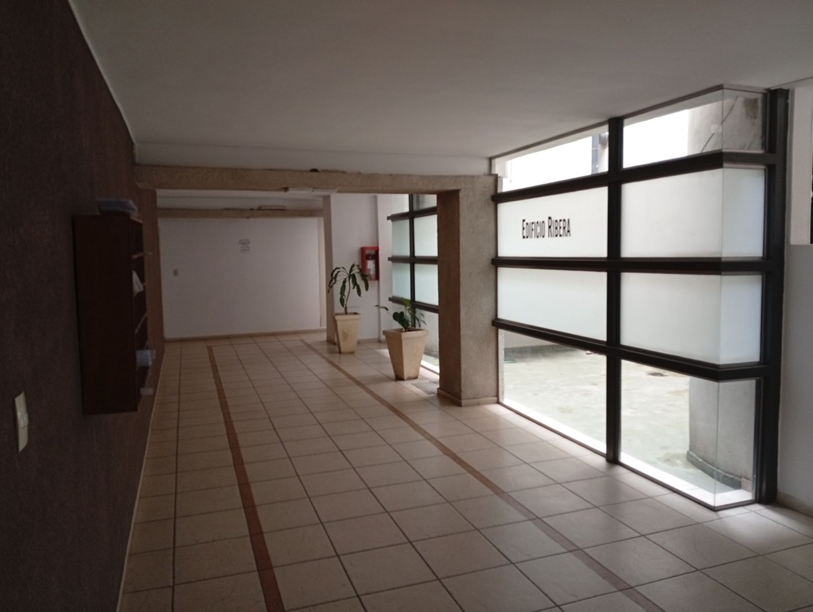 LINDO DEPARTAMENTO EN ALQUILER PERMANENTE EN CARLOS PAZ, 2 DORM. AMOBLADO. EDIFICIO RIBERA - 4