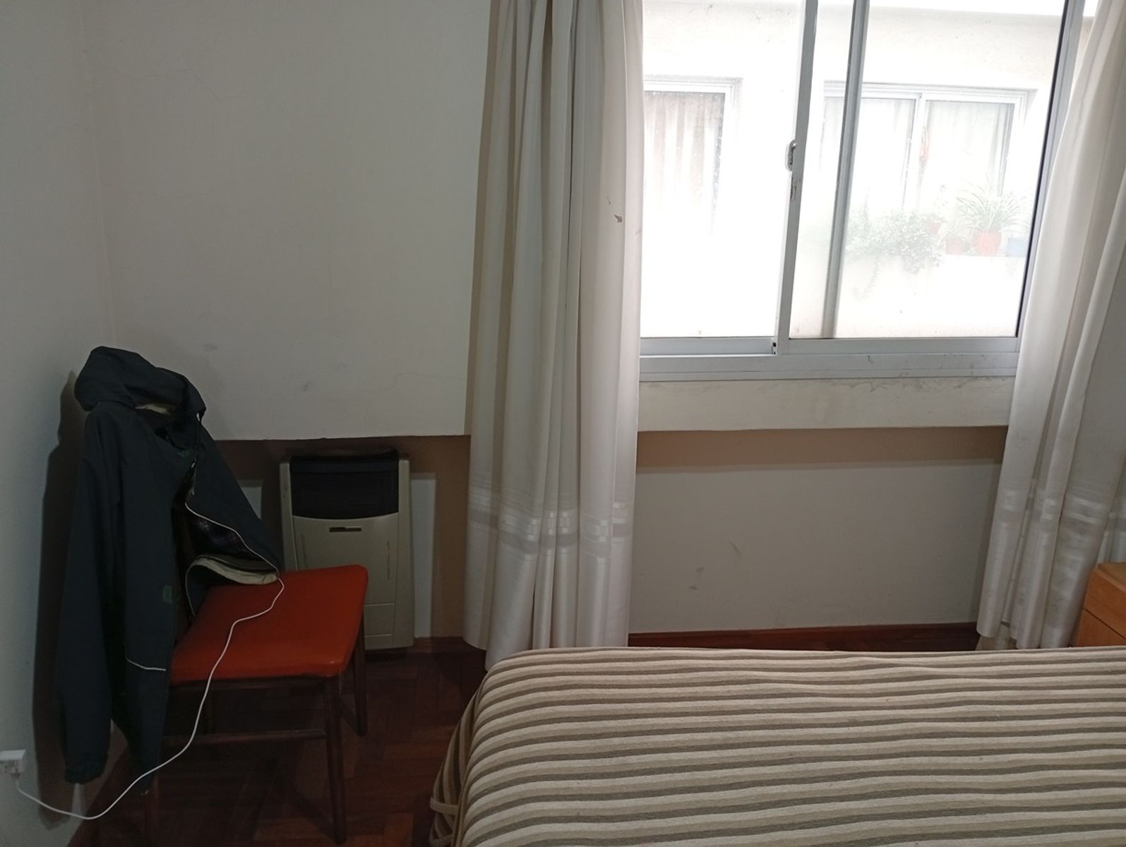 LINDO DEPARTAMENTO EN ALQUILER PERMANENTE EN CARLOS PAZ, 2 DORM. AMOBLADO. EDIFICIO RIBERA - 27