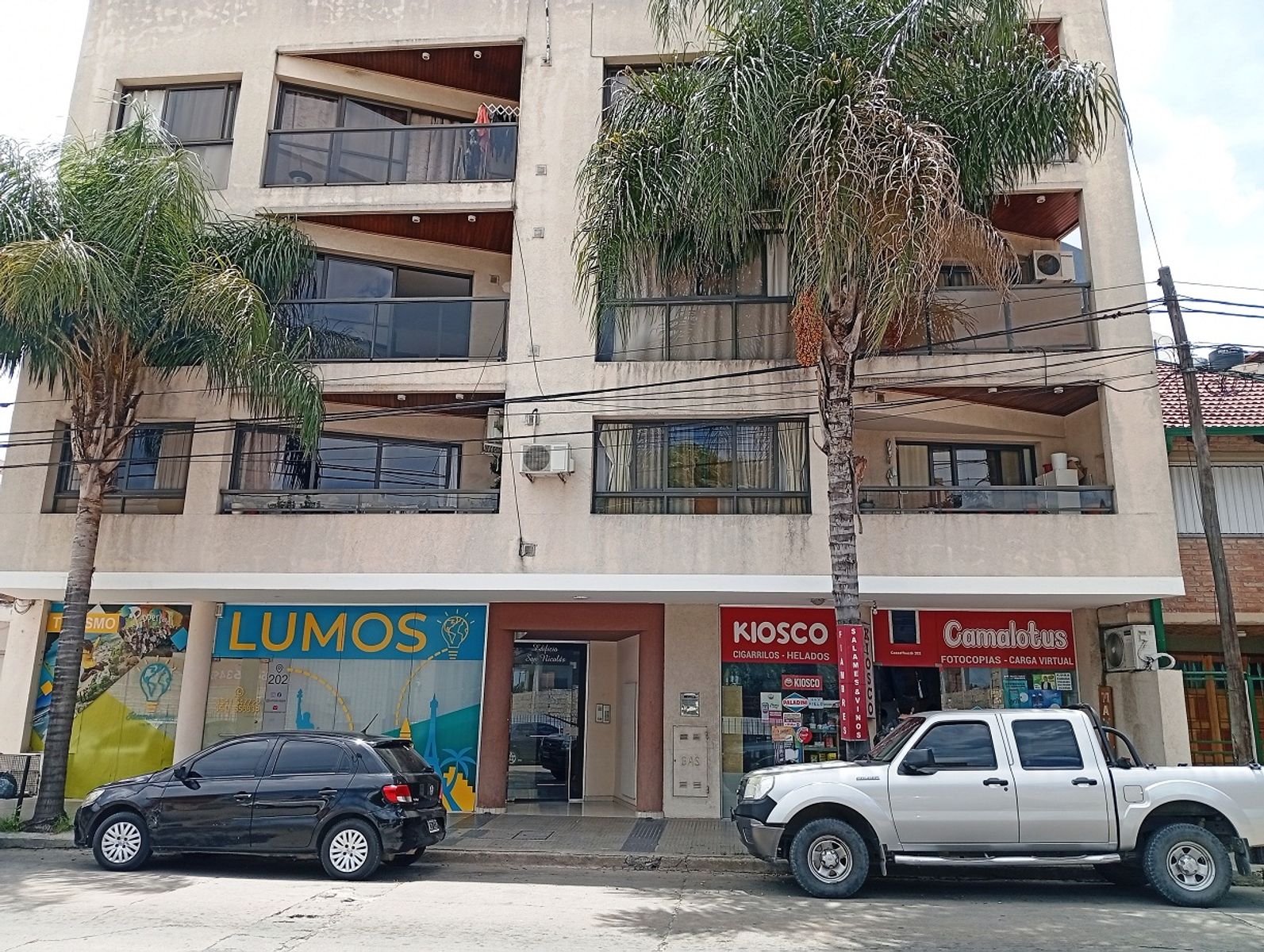 MUY LINDO DEPARTAMENTO EN VENTA EN CARLOS PAZ, 1 DORM. AMOBLADO, CALEFACCIÓN CENTRAL - 1