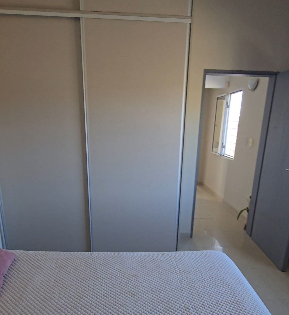 MUY LINDA CASA EN VENTA EN CARLOS PAZ, BARRIO RESIDENCIAL LAS ENSENADAS, CON GAS NATURAL Digna de ver. - 10