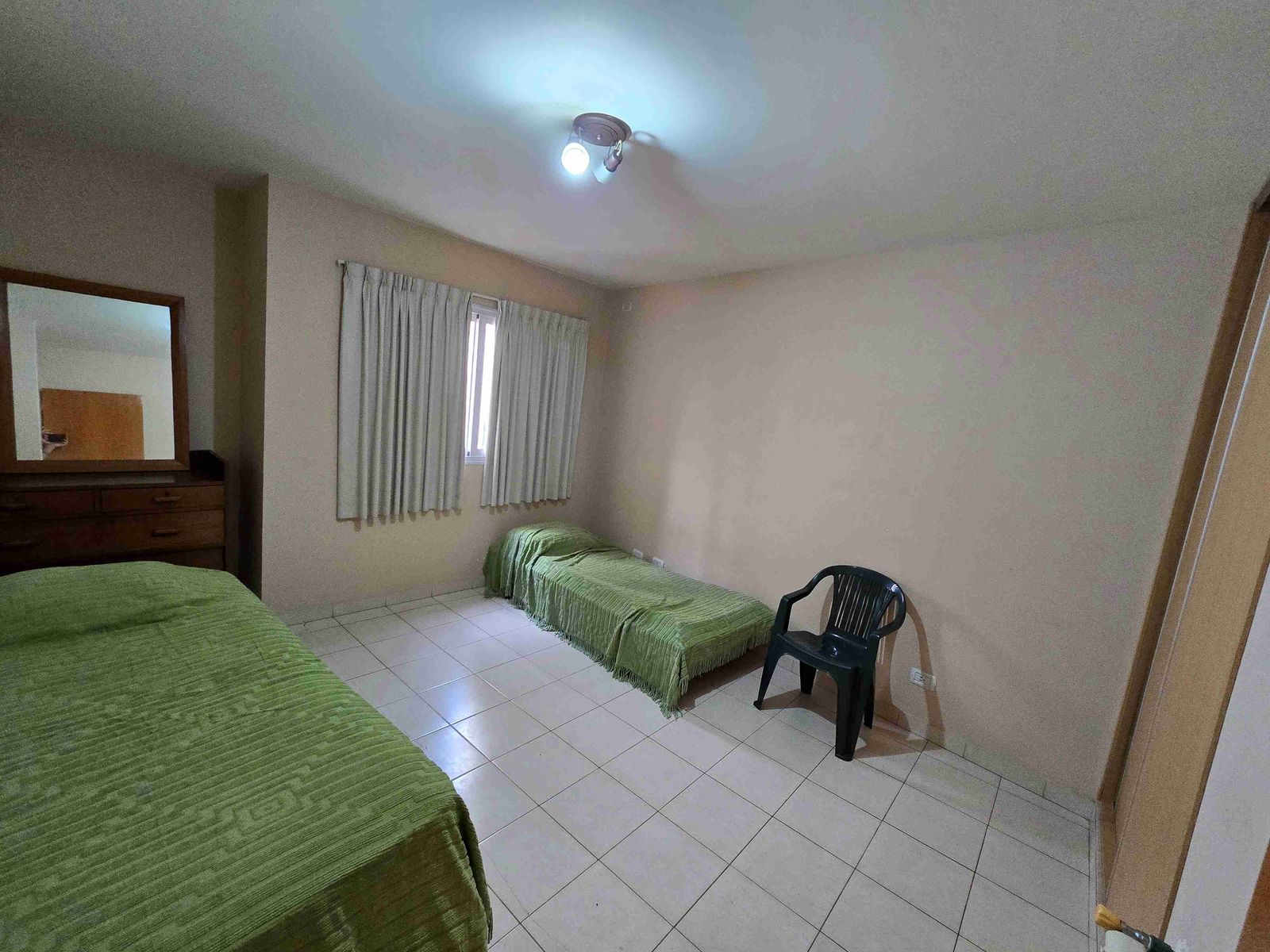 MUY LINDO DEPARTAMENTO de 2 dormitorios, EN VILLA CARLOS PAZ, ALQUILER PERMANENTE A 2 AÑOS, EN COMPLEJO CON PILETA, QUINCHO ASADOR, Gas Natural. Calefacción central - 13