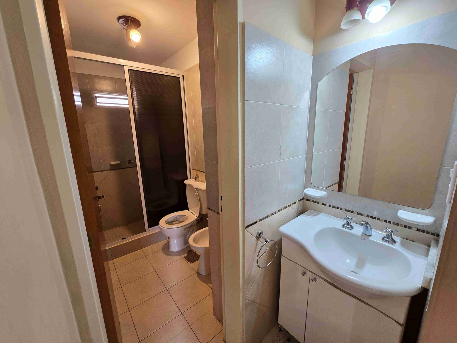 MUY LINDO DEPARTAMENTO de 2 dormitorios, EN VILLA CARLOS PAZ, ALQUILER PERMANENTE A 2 AÑOS, EN COMPLEJO CON PILETA, QUINCHO ASADOR, Gas Natural. Calefacción central - 14