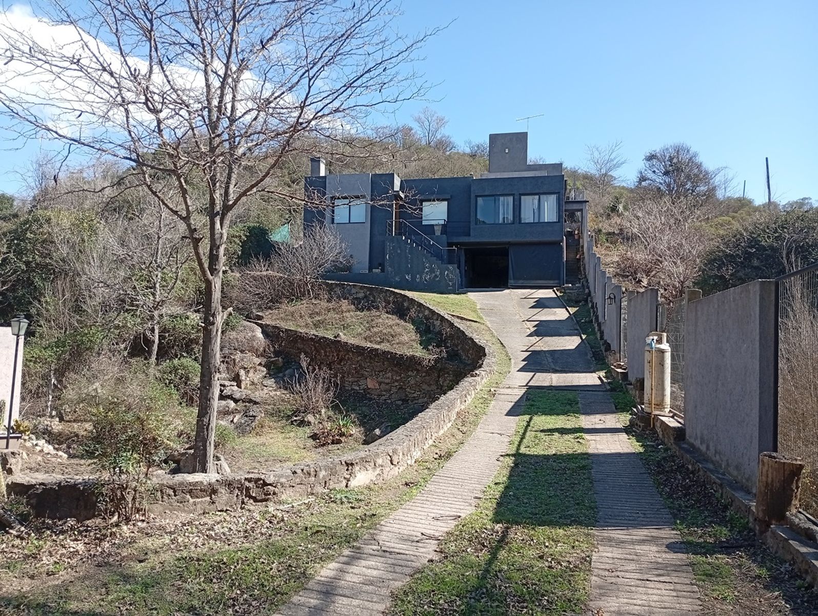 MUY LINDA CASA EN VENTA EN MAYU SUMAJ, DE EXCELENTE CALIDAD & DISEÑO, DISTANTE 50 Mts del RÍO BALNEARIO. - 9