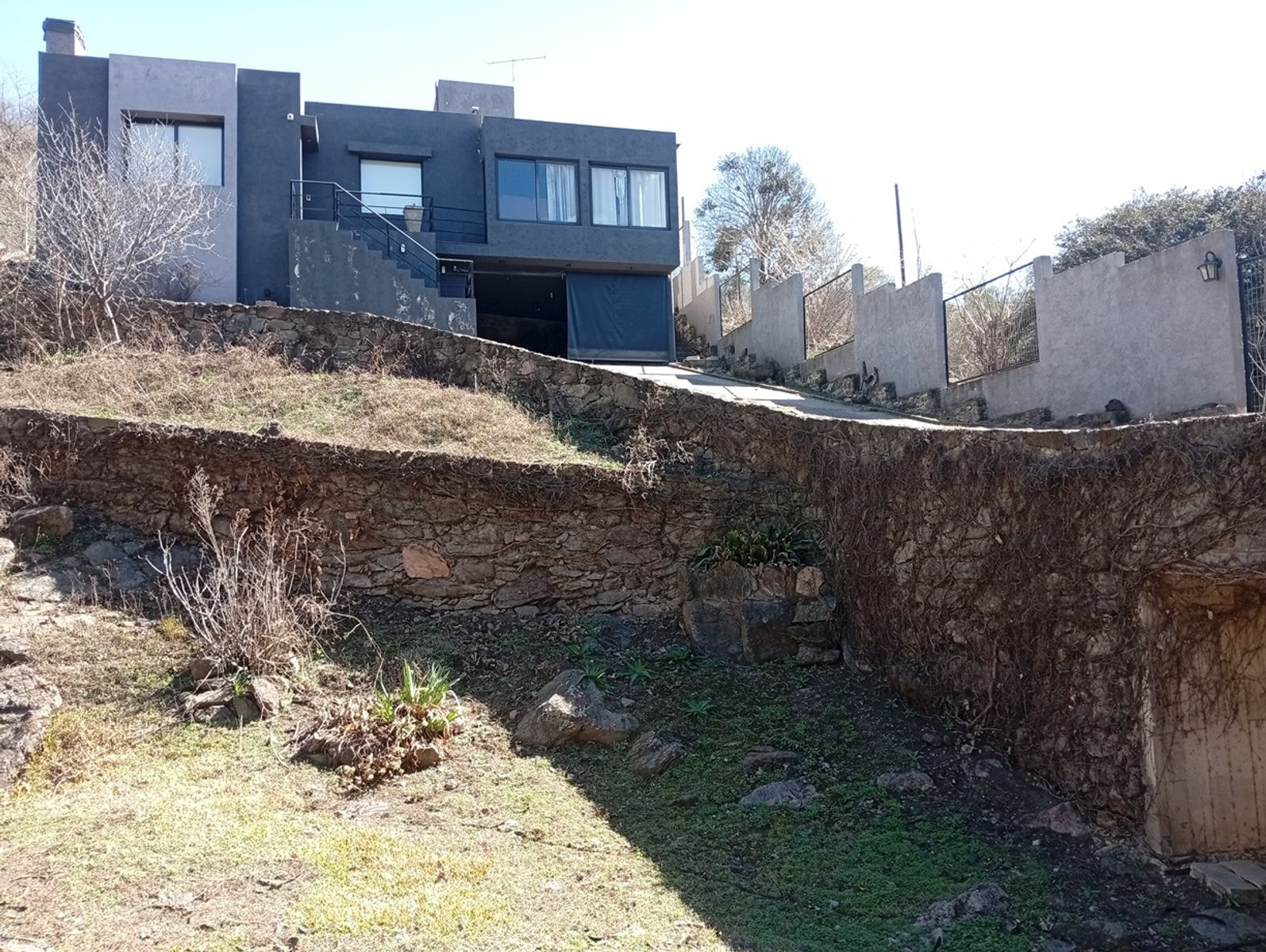 MUY LINDA CASA EN VENTA EN MAYU SUMAJ, DE EXCELENTE CALIDAD & DISEÑO, DISTANTE 50 Mts del RÍO BALNEARIO. - 11