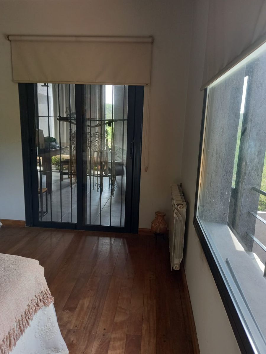 MUY LINDA CASA EN VENTA EN MAYU SUMAJ, DE EXCELENTE CALIDAD & DISEÑO, DISTANTE 50 Mts del RÍO BALNEARIO. - 34