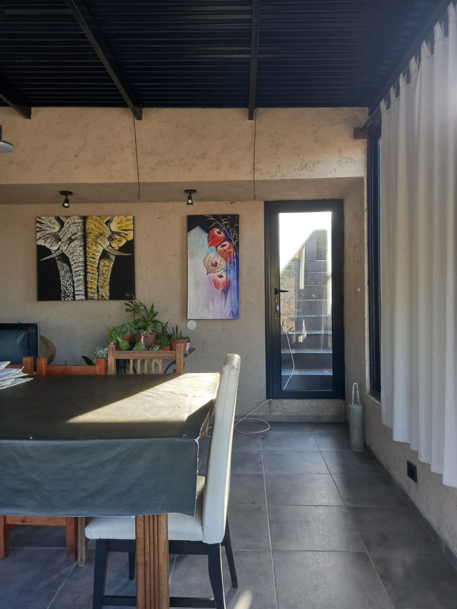 MUY LINDA CASA EN VENTA EN MAYU SUMAJ, DE EXCELENTE CALIDAD & DISEÑO, DISTANTE 50 Mts del RÍO BALNEARIO. - 40