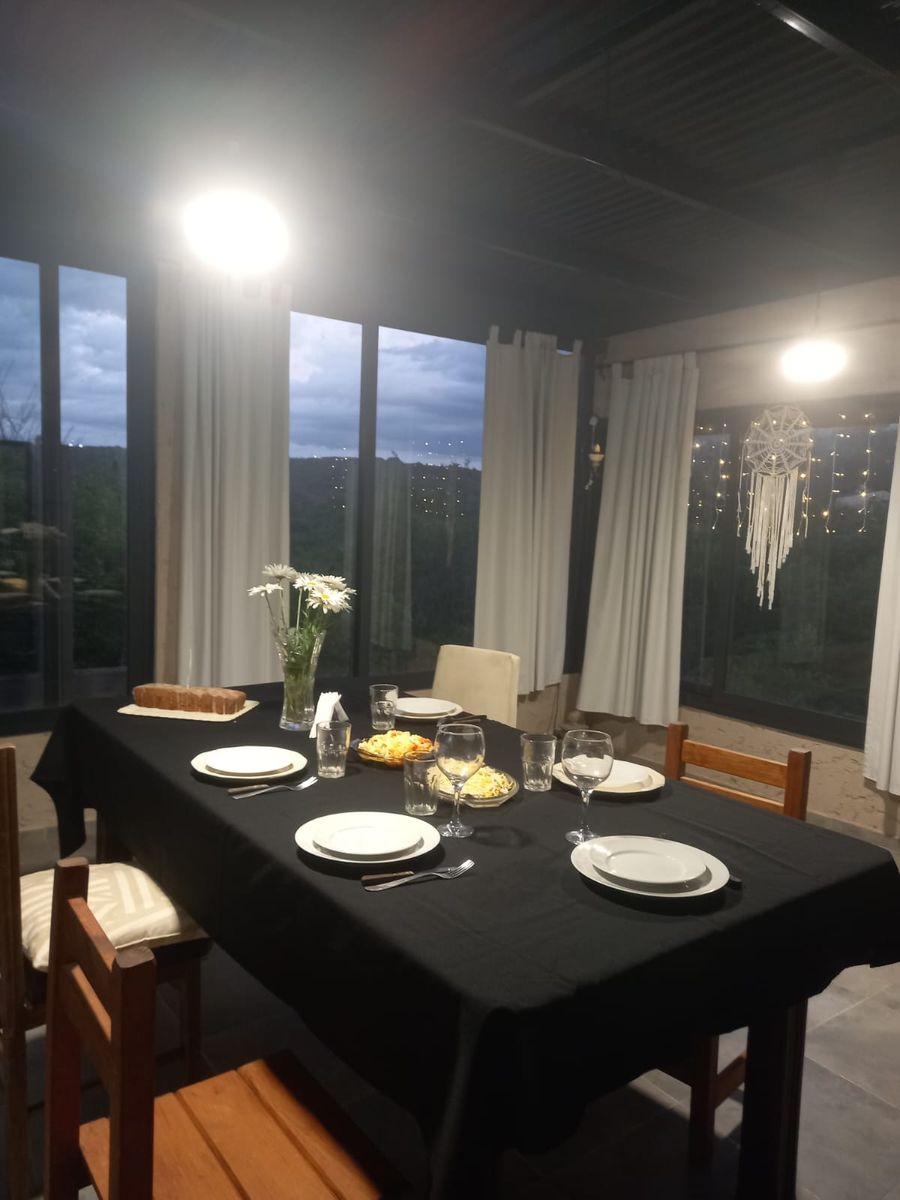MUY LINDA CASA EN VENTA EN MAYU SUMAJ, DE EXCELENTE CALIDAD & DISEÑO, DISTANTE 50 Mts del RÍO BALNEARIO. - 41