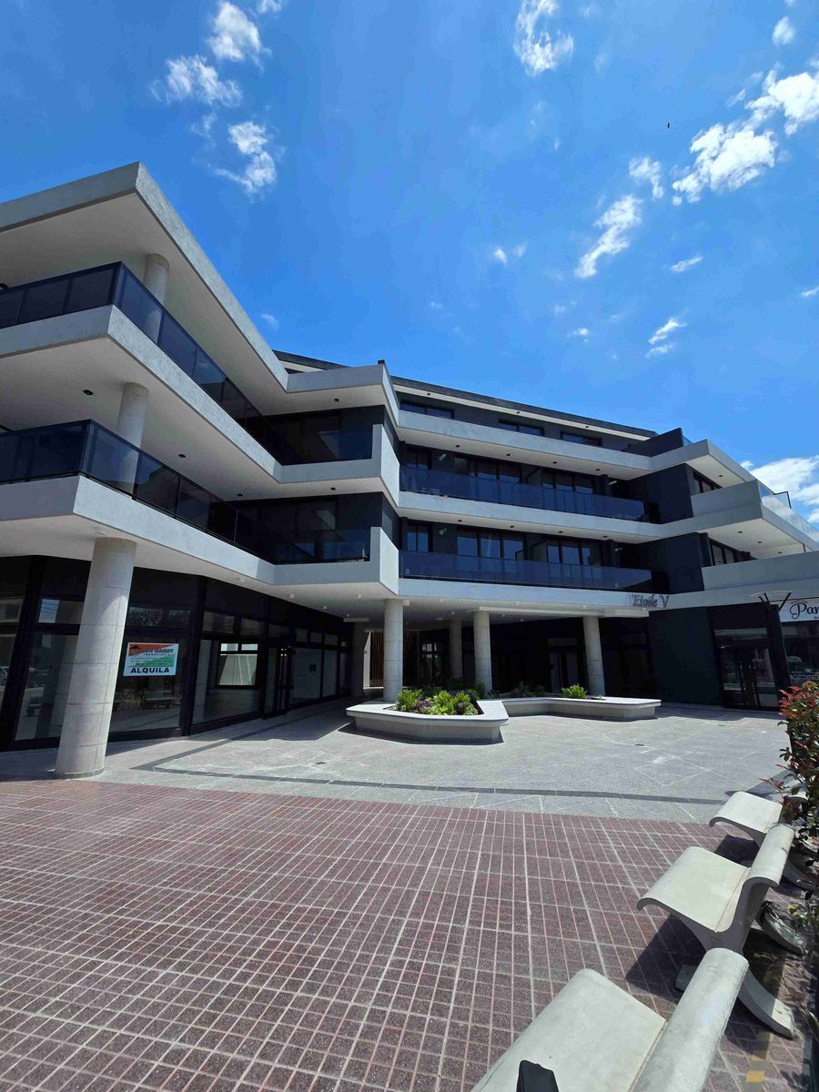 DEPARTAMENTO DE ALTA GAMA EN Villa Carlos Paz, 3 dormitorios, 3 baños, 233 mt2 . EDIFICIO ETOILE V. La Exclusividad no tiene precio. — foto 7