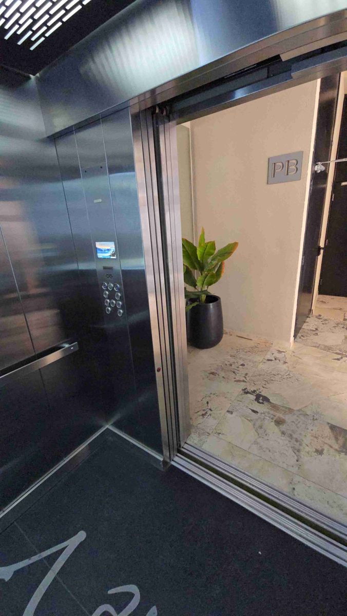 DEPARTAMENTO DE ALTA GAMA EN Villa Carlos Paz, 3 dormitorios, 3 baños, 233 mt2 . EDIFICIO ETOILE V. La Exclusividad no tiene precio. — foto 15