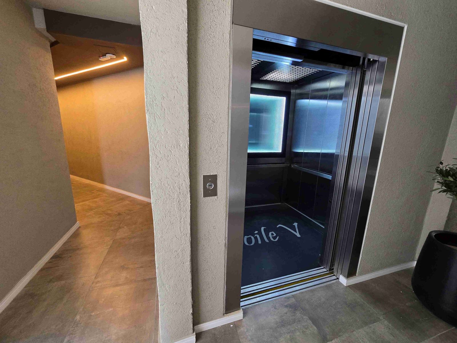 DEPARTAMENTO DE ALTA GAMA EN Villa Carlos Paz, 3 dormitorios, 3 baños, 240 mt2 . EDIFICIO ETOILE V. La Exclusividad no tiene precio. - 16