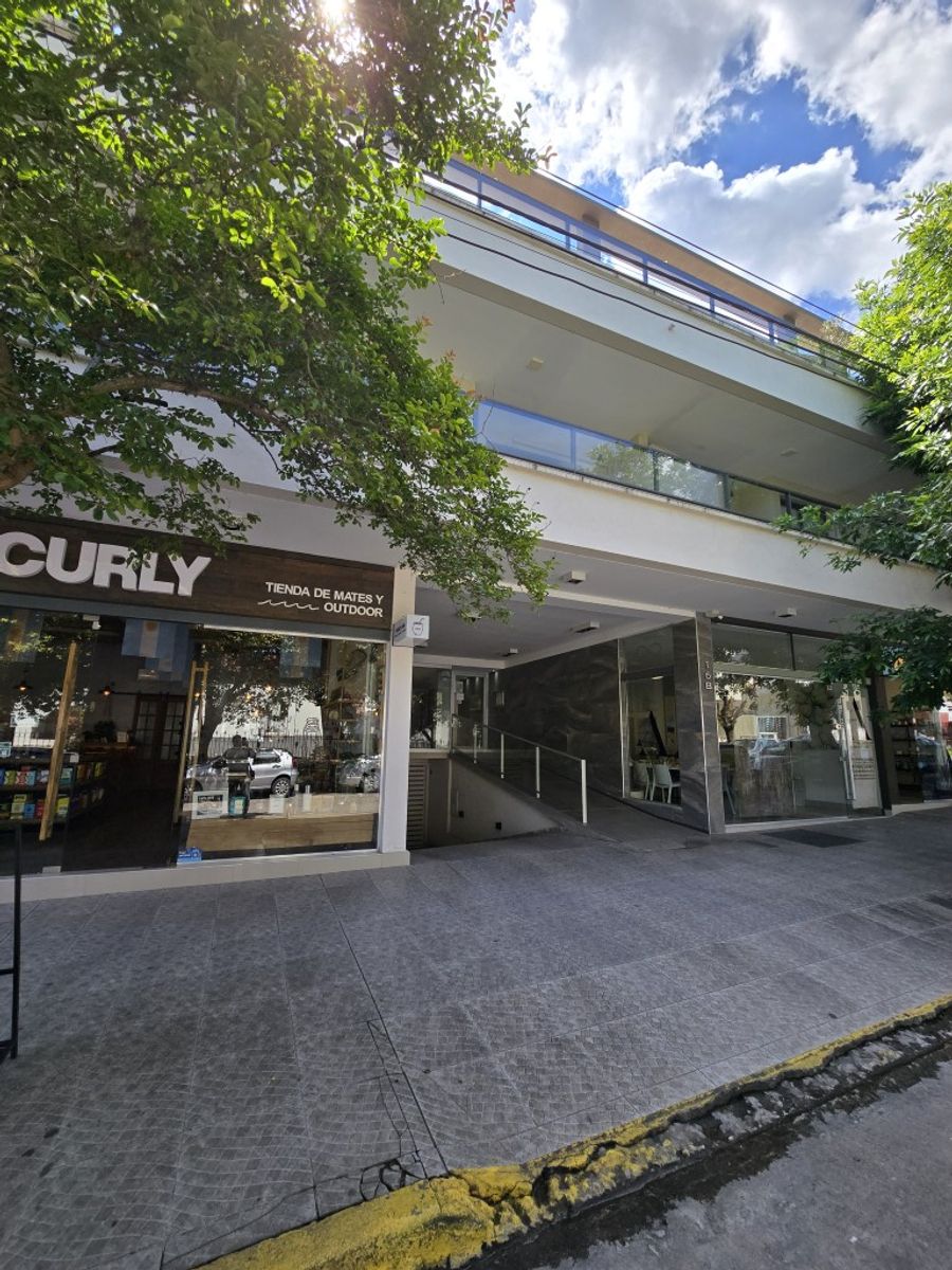 EXCELENTE DEPARTAMENTO EN VENTA EN CARLOS PAZ, 2 DORMITORIOS CON COCHERA, EDIFICIO TATIANA, EXCELENTE UBICACIÓN, Todos los Servicios. - 12