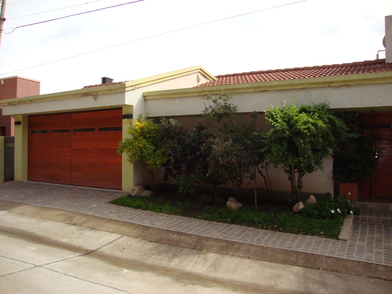 MUY LINDA CASA EN VENTA EN CARLOS PAZ, BARRIO LA CUESTA. Todos los Servicios. — foto 9