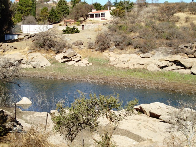 HERMOSA FRACCION DE 5300 MT2 CON FONDO AL ARROYO LAS MOJARRAS, IDEAL COMPLEJO