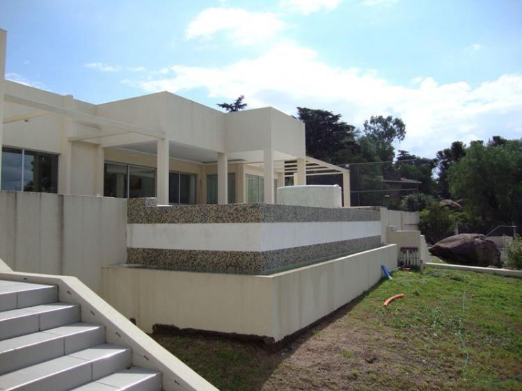 MAGNÍFICA CASA CON COSTA AL LAGO EN VILLA CARLOS PAZ, 45 mts de Costa Directa, Barrio Villa del Lago — foto 5