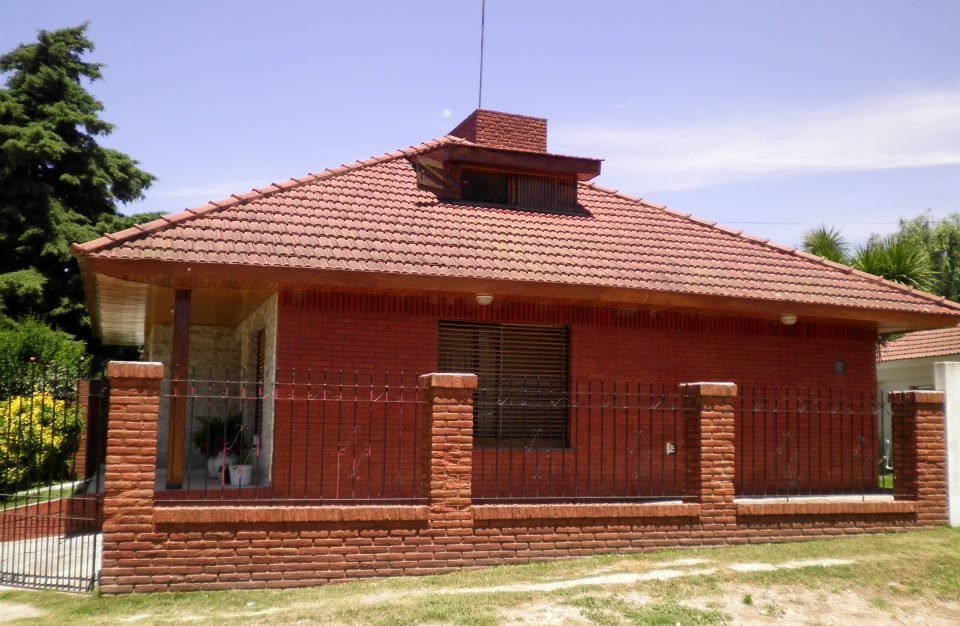 Chalet en venta en una planta, con lote lindero con pileta opcional, Escobar — foto 3