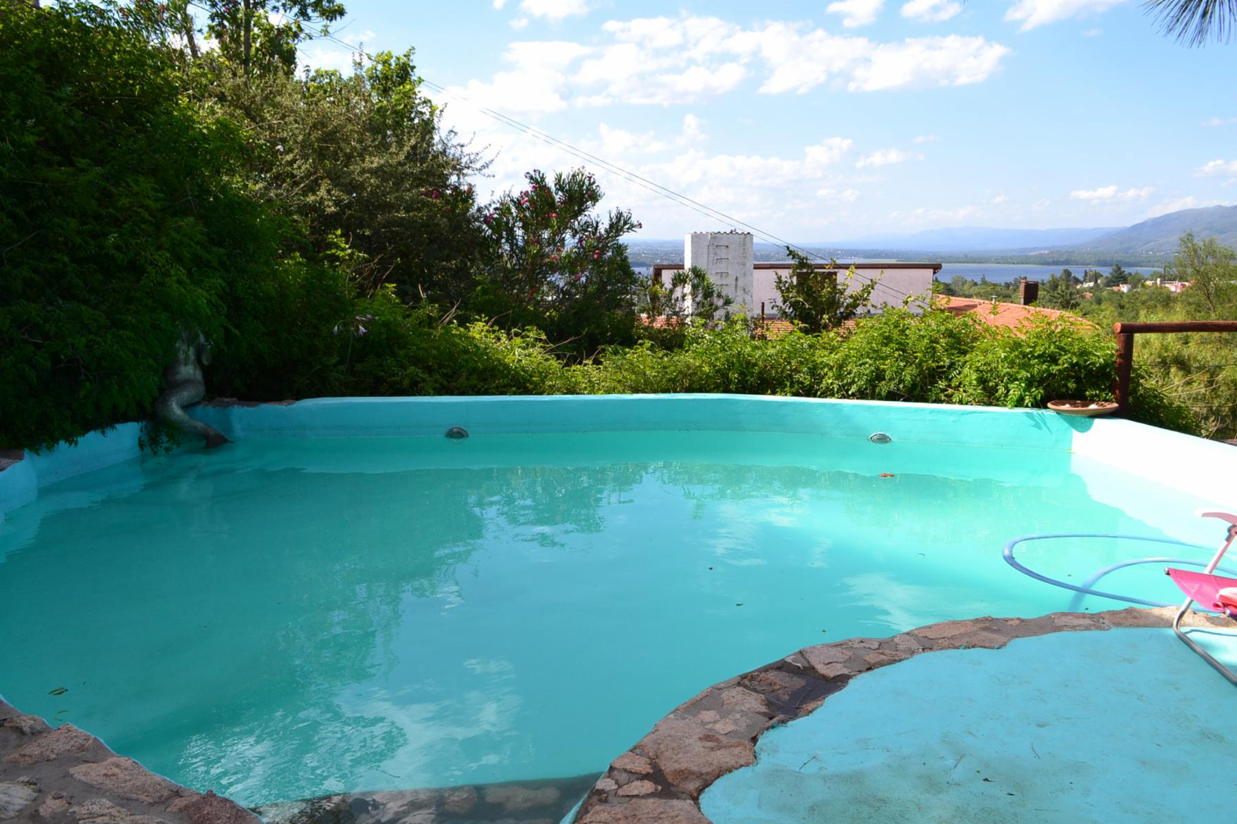 De Blasis Bienes Raices vende Excelente propiedad en barrio Costa Azul de Villa Carlos Paz — foto 5