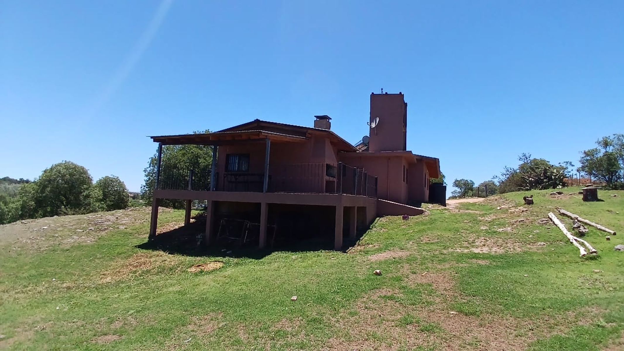 Casa en Tanti camino a Flor Serrana