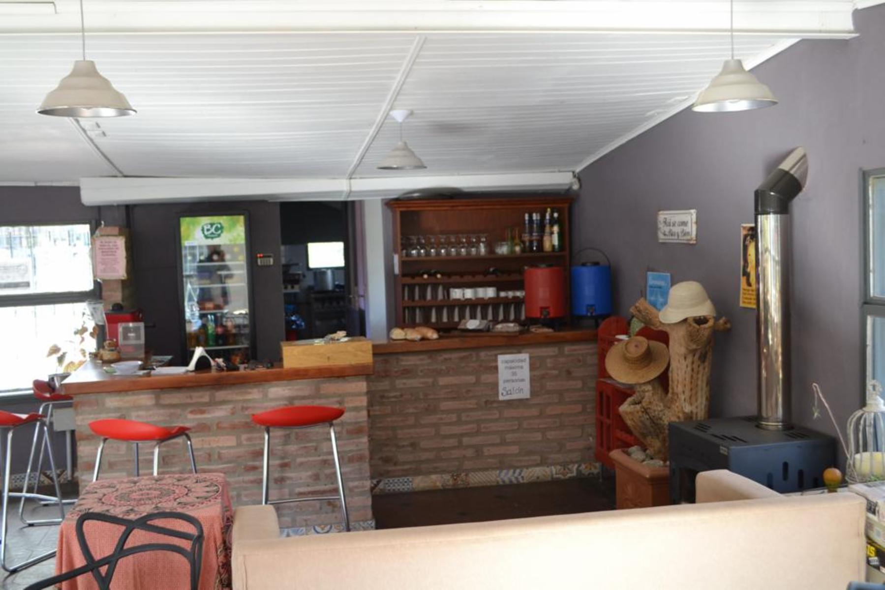 Comercio y Vivienda Familiar en Tanti - 7