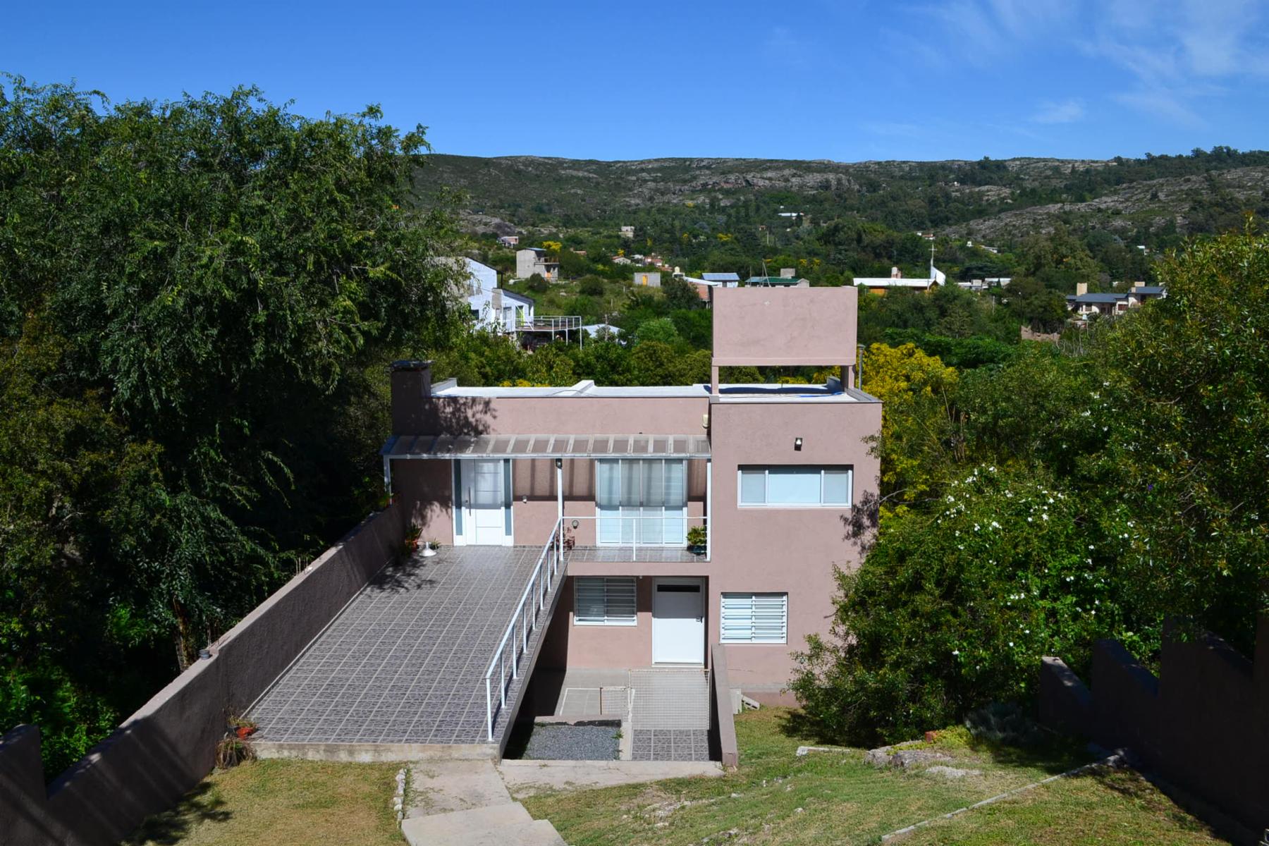 HERMOSA CASA EN TANTI A ESTRENAR Y CON GAS NATURAL