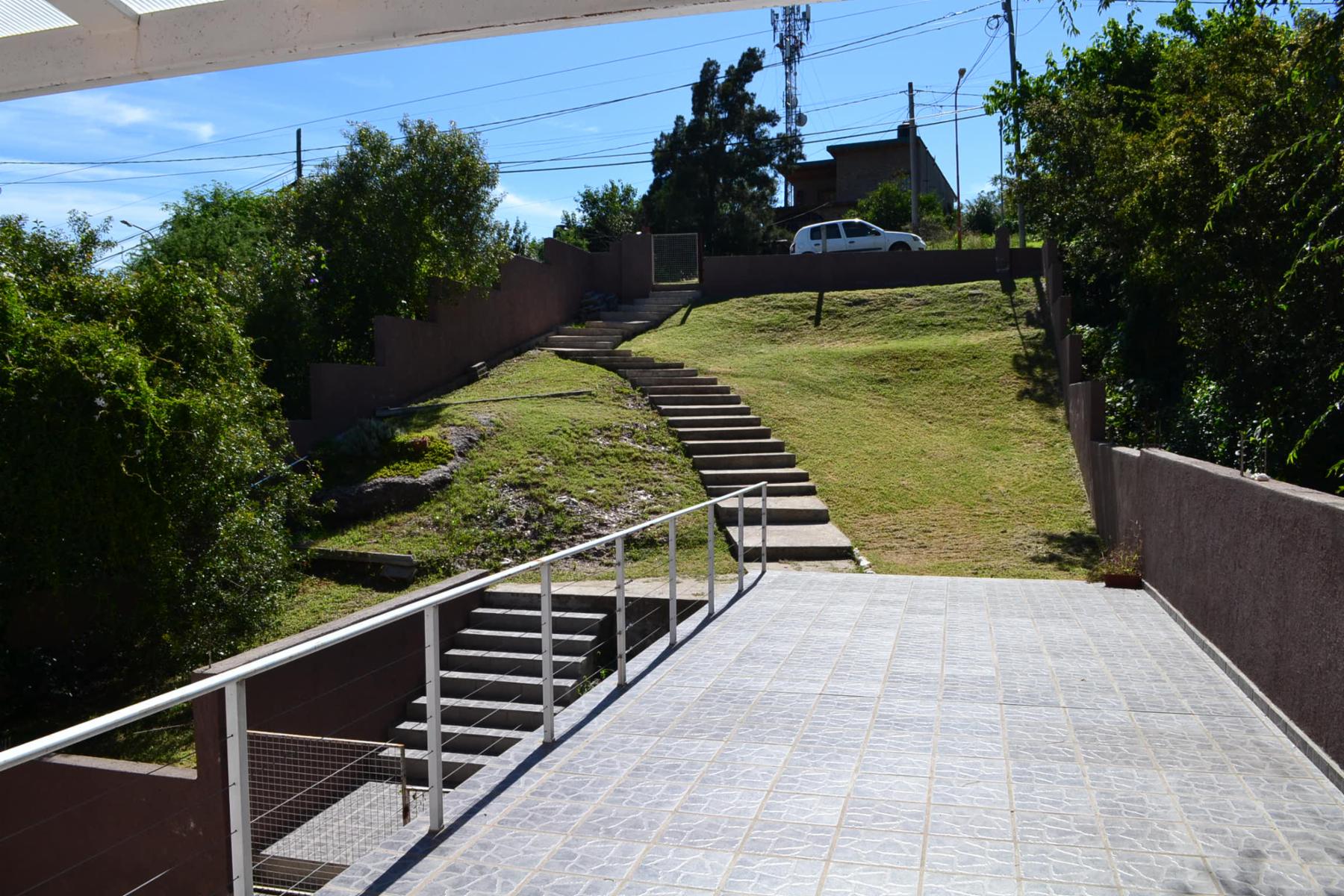 HERMOSA CASA EN TANTI A ESTRENAR Y CON GAS NATURAL — foto 4