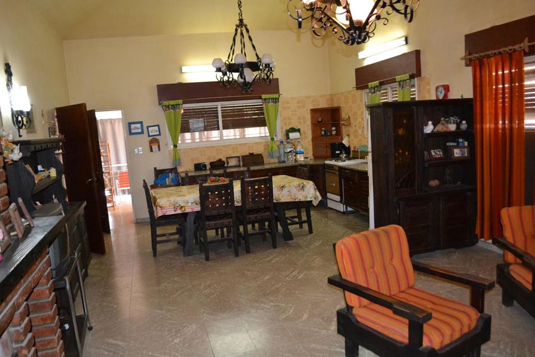 Casa en barrio Mari Mat de la localidad de Tanti - 6