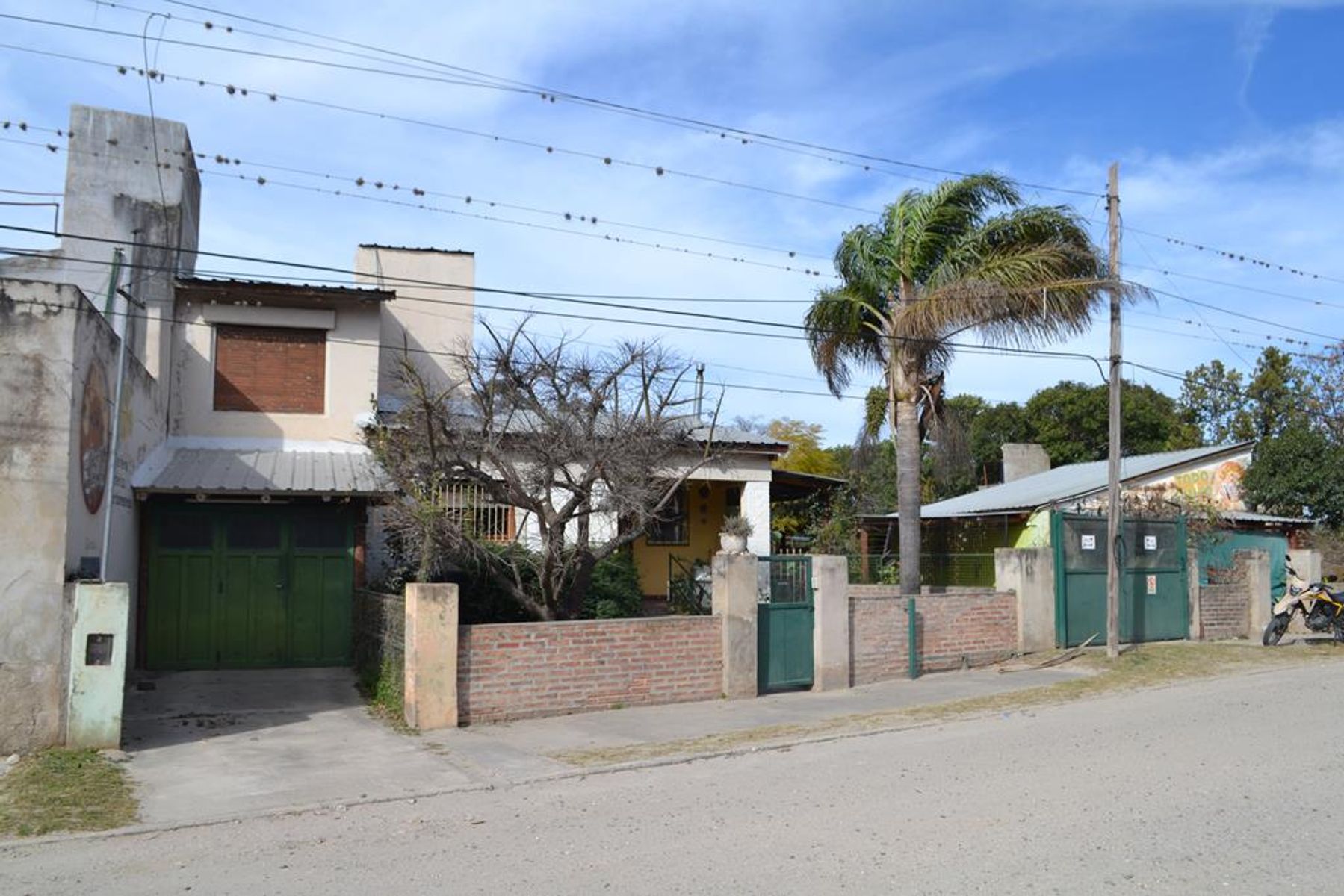 Vivienda familiar + Comercio + Cabañas en Tanti Villa Douma, Tanti, Córdoba - 1