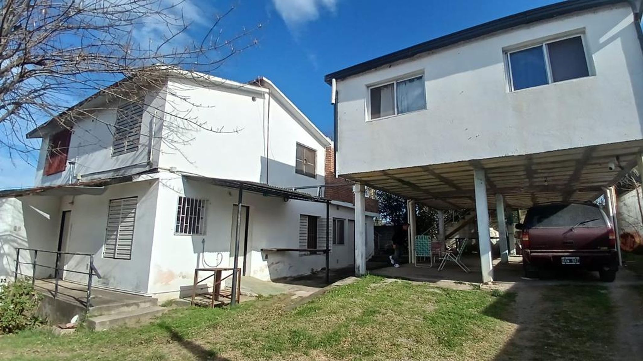 Complejo de departamentos en venta - Tanti - 1