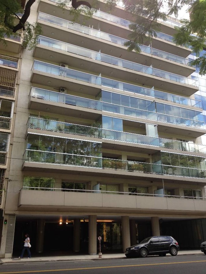 Muy buen dos dormitorios con Dependencias. Edificio con amenities y seguridad - 4