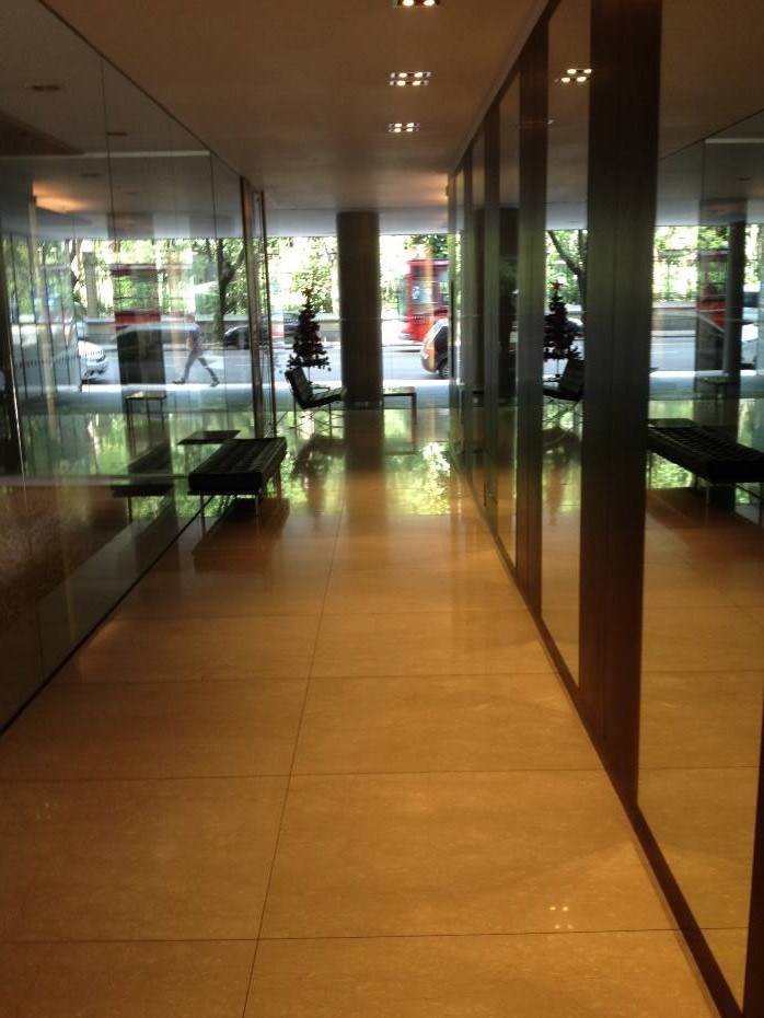 Muy buen dos dormitorios con Dependencias. Edificio con amenities y seguridad - 5