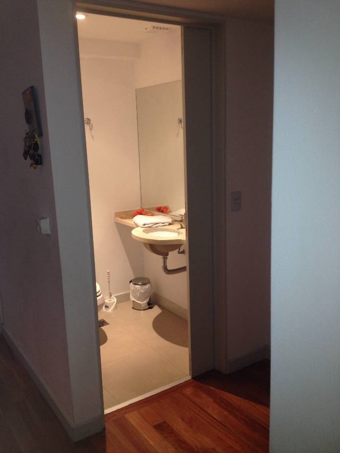 Muy buen dos dormitorios con Dependencias. Edificio con amenities y seguridad - 8