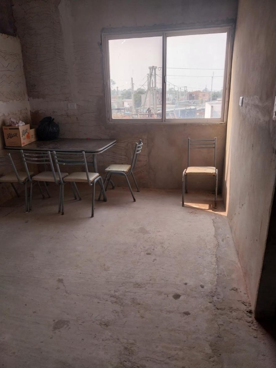 PH excelente oportunidad propiedad horizontal 5 dptos. en planta baja. 1 local comercial 1 dpto. con terraza y cochera para 6 autos. - 25