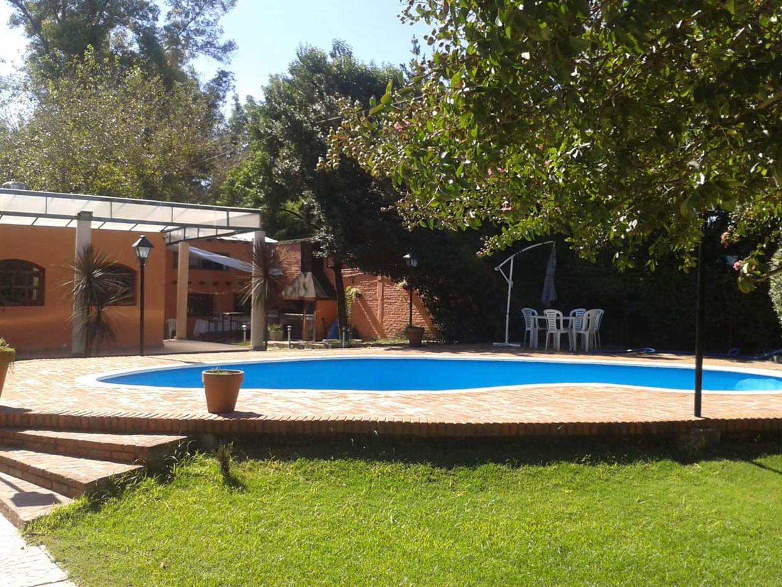Venta de Casa quinta y 4 Duplex de 2 ambientes con cochera y patio en Parque Leloir — foto 10