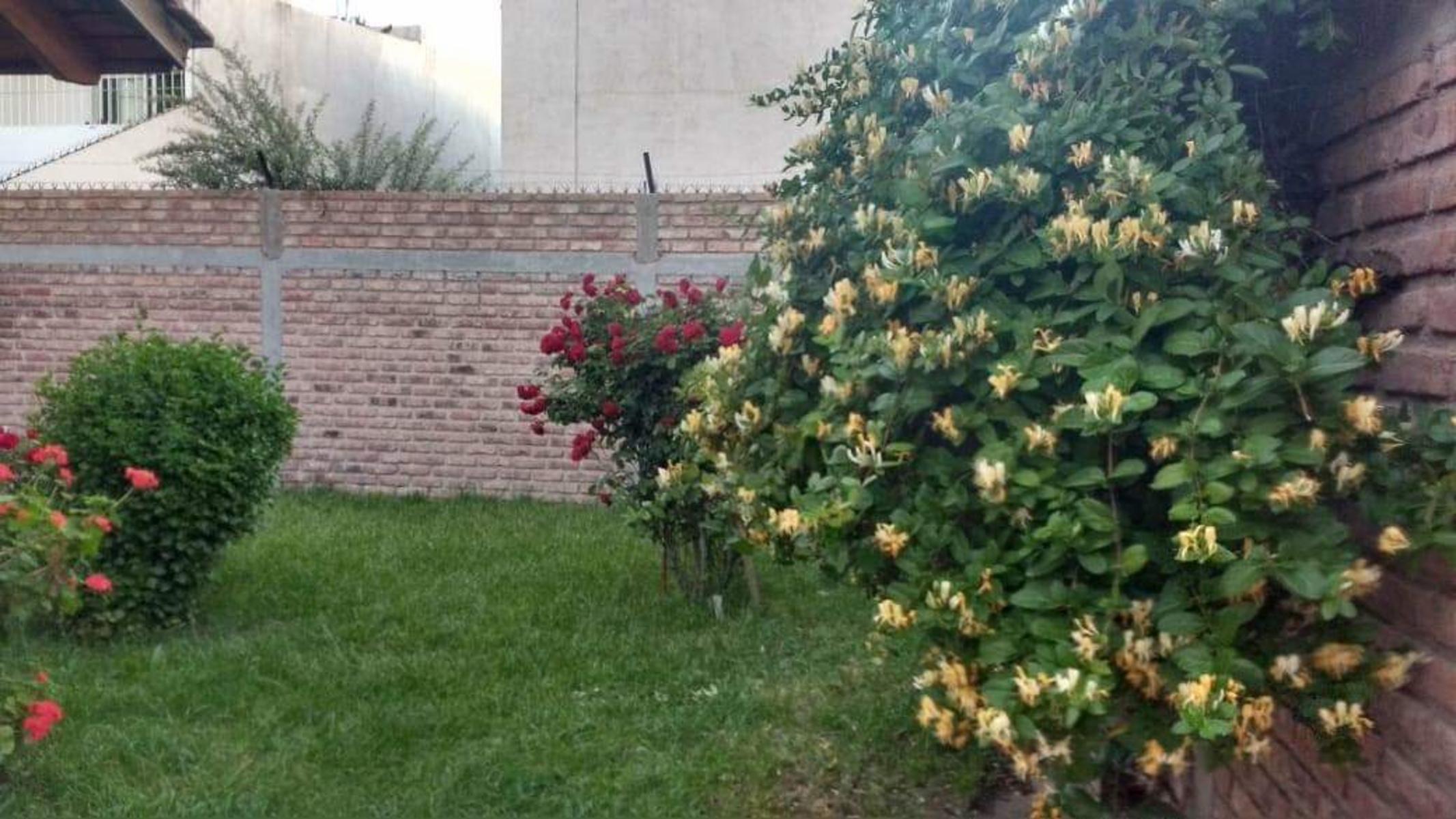 Casa 4 ambientes Neuquén — foto 3