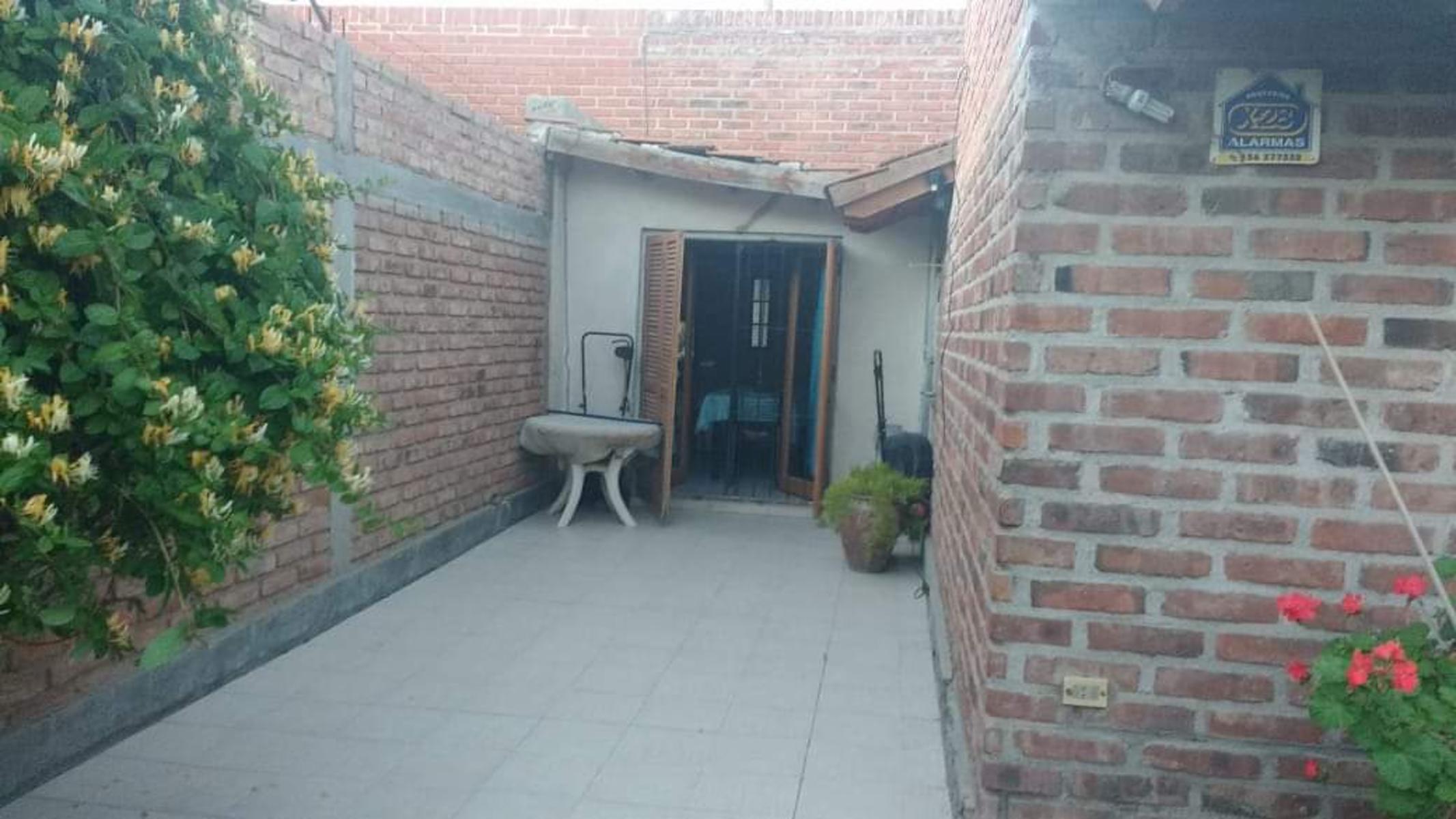 Casa 4 ambientes Neuquén — foto 4