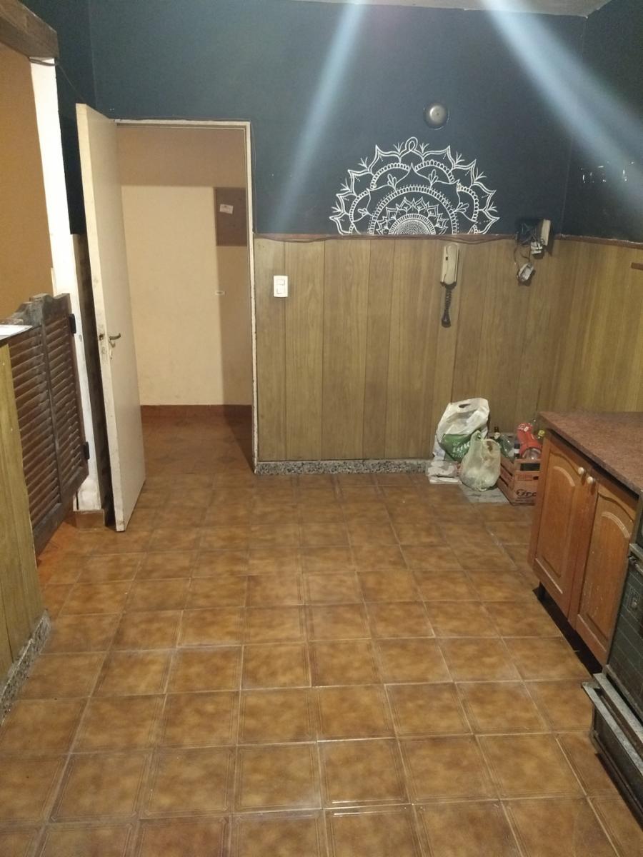 Departamento 4 Ambientes planta baja Villa Luzuriaga — foto 3
