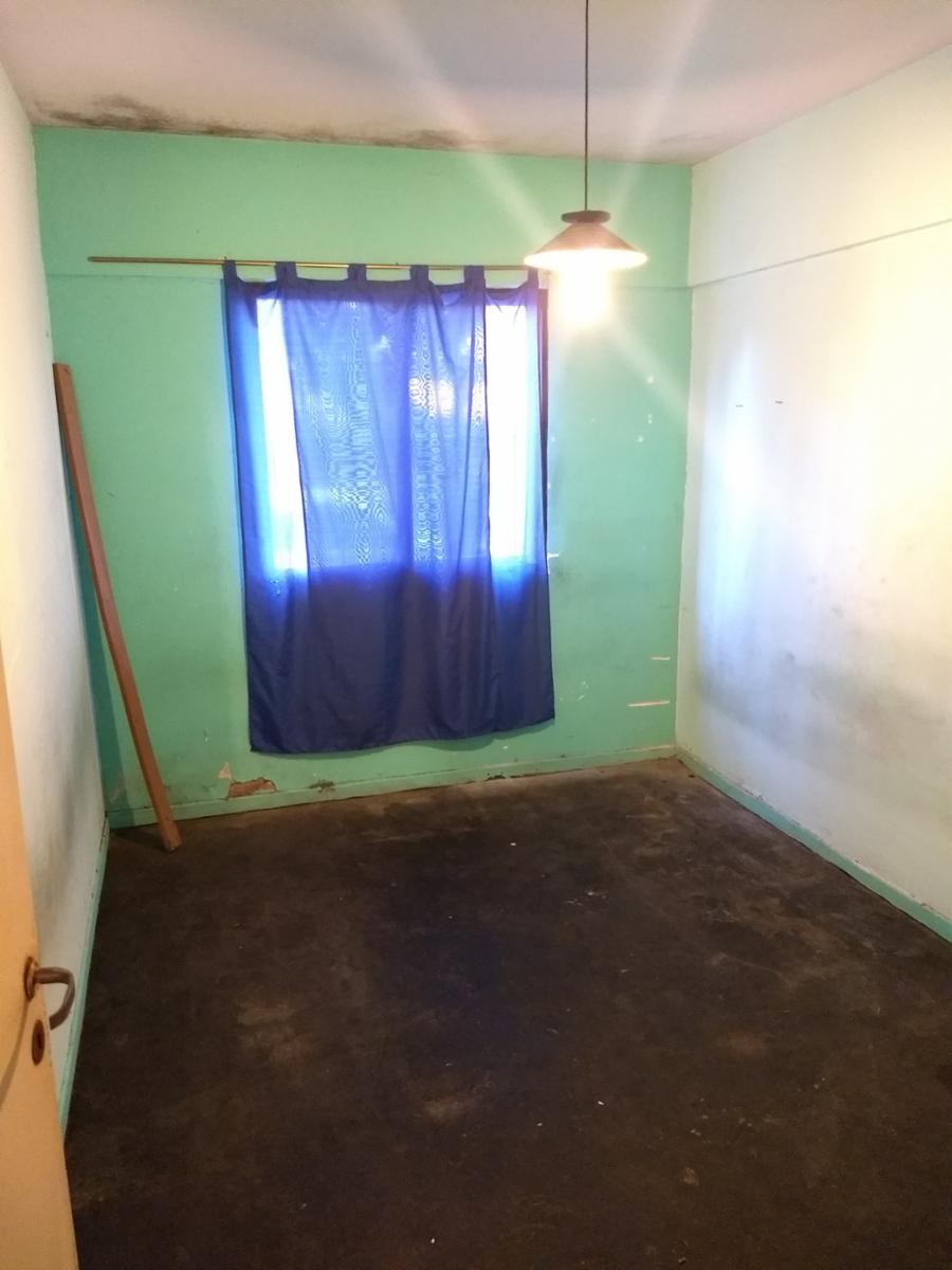 Departamento 4 Ambientes planta baja Villa Luzuriaga — foto 13