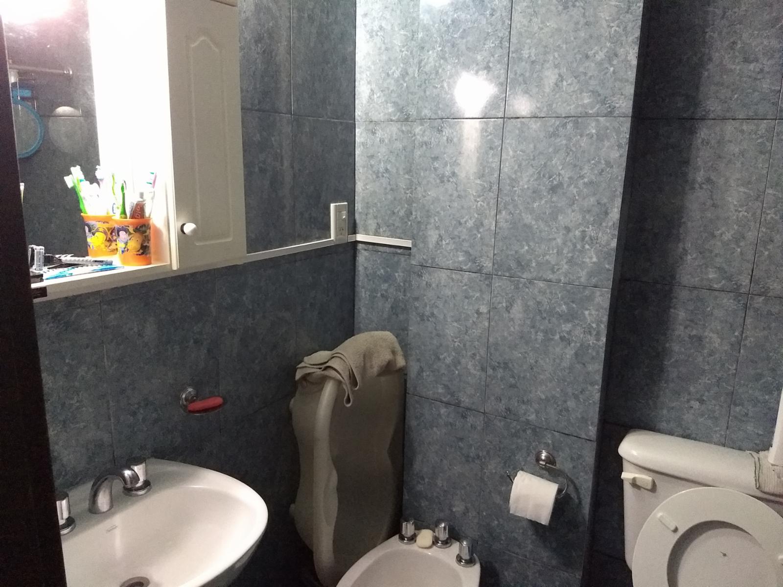 Venta en block de dos locales y cuatro departamentos González catán — foto 12