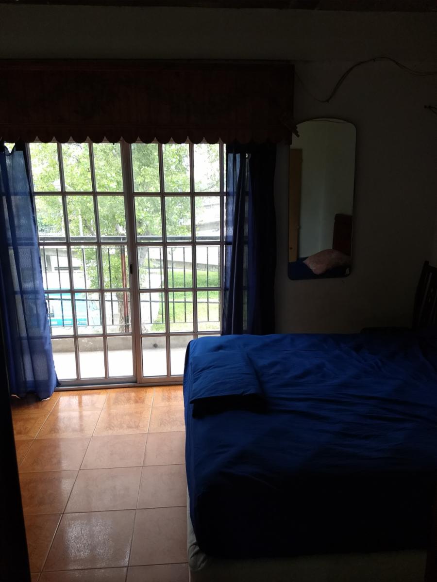 Venta en block de dos locales y cuatro departamentos González catán — foto 11