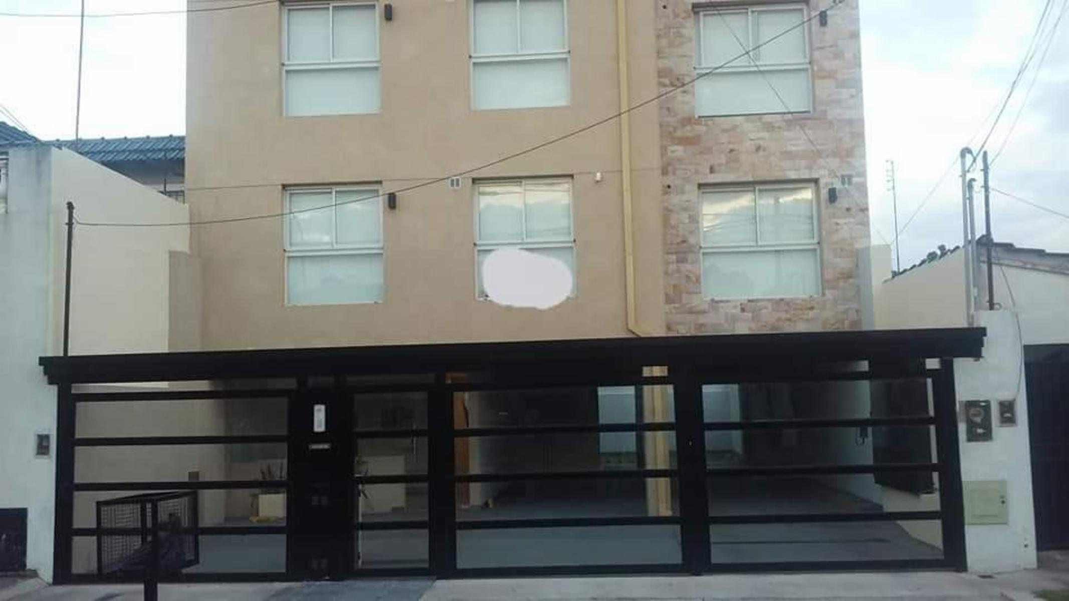 Departamento de 2 ambientes Villa Luzuriaga