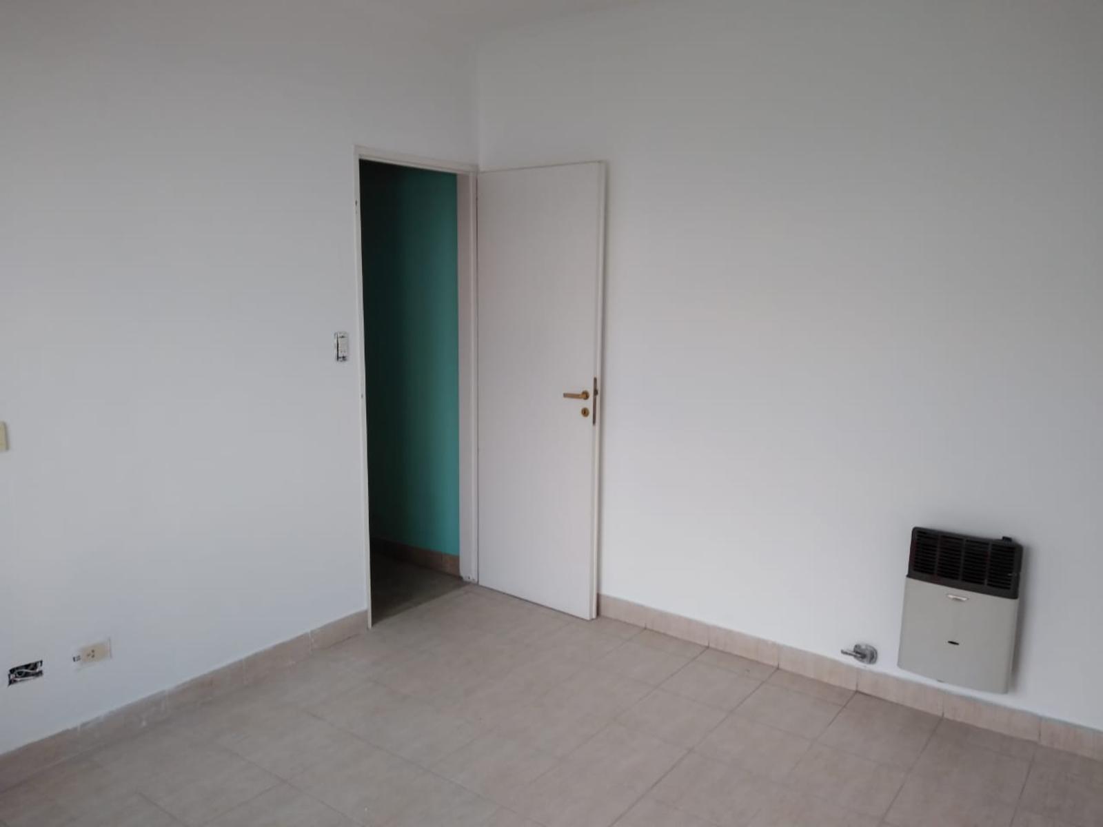 VENTA DEPARTAMENTO 2 AMBIENTES HAEDO NORTE CENTRO PLANTA BAJA AL FRENTE — foto 6