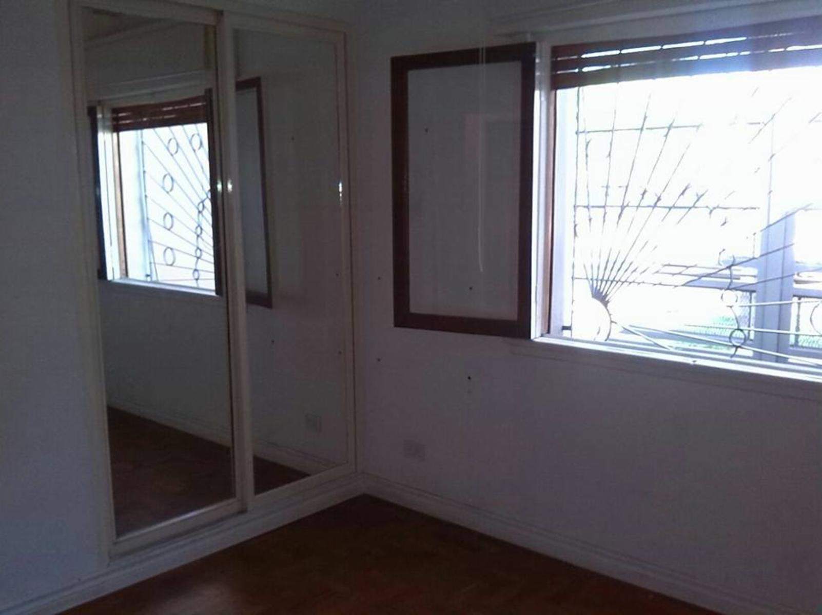 CHALET DE 3 AMBIENTES Y PH 2 AMBIENTES VILLA LUZURIAGA — foto 6