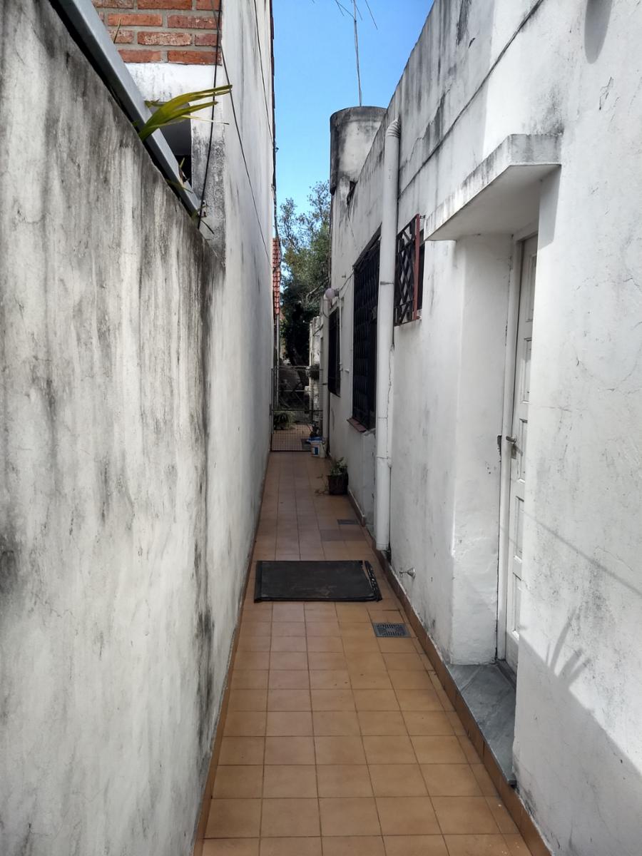 Venta de casa con local Ramos Mejía — foto 2