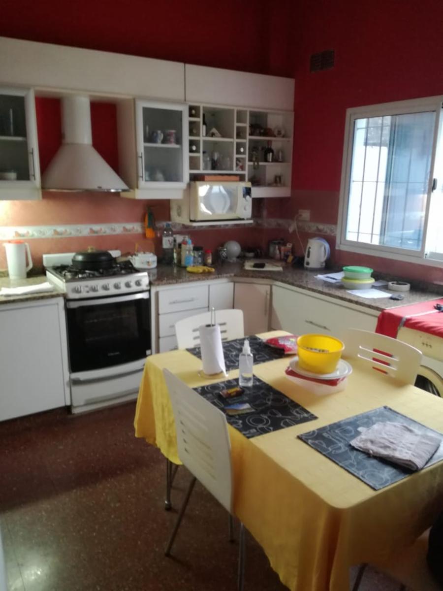 Venta de casa 3 ambientes Villa Luzuriaga — foto 7